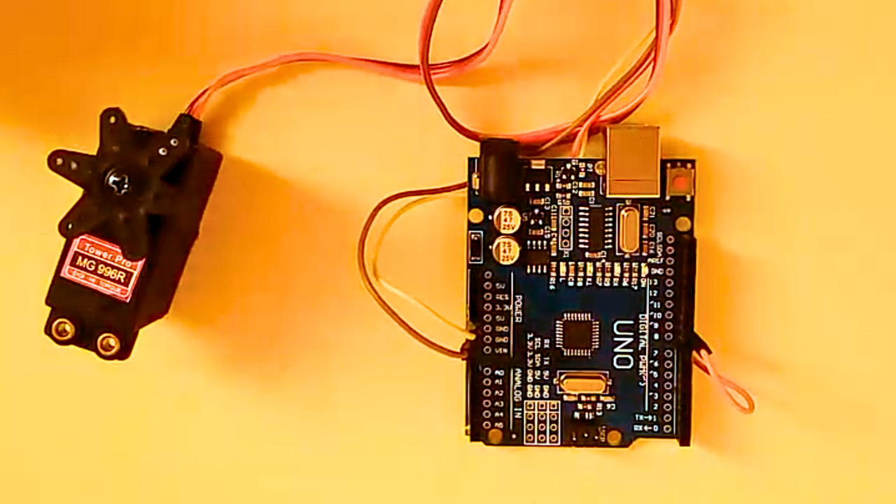 Servo Motor Control with Arduino